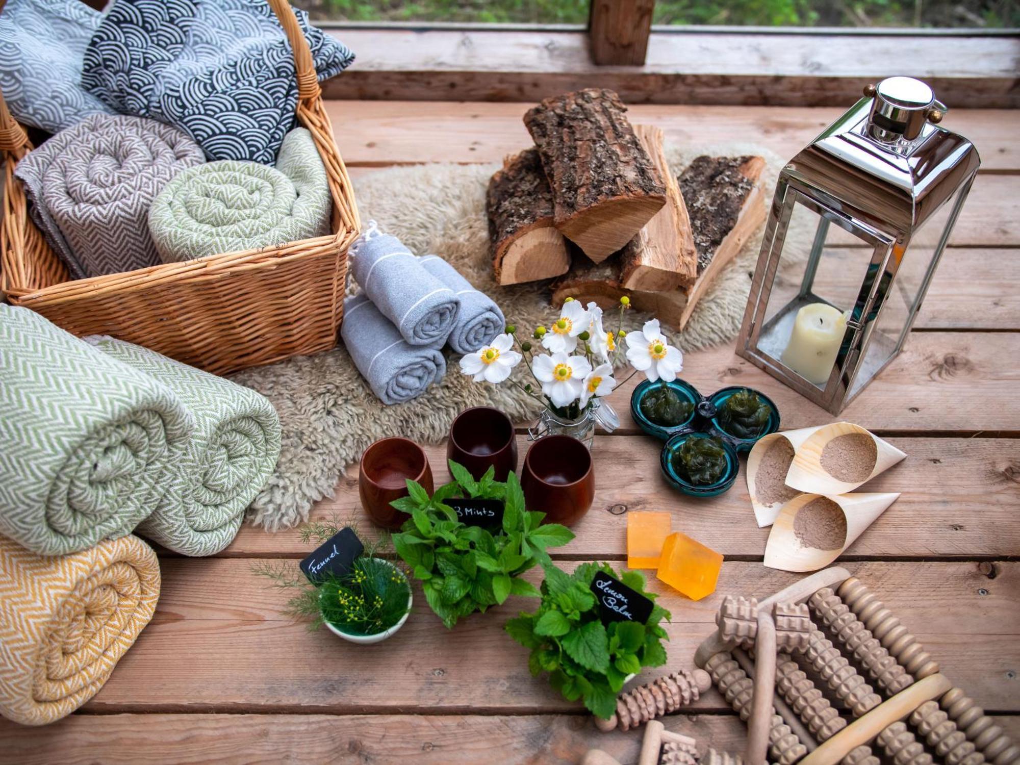 Large Country Cottage, Sleeps 8 - Spa Facilities, Garden Bar, Catering Services, Free Parking, Nature Reserve, Hen Parties Scunthorpe Zewnętrze zdjęcie