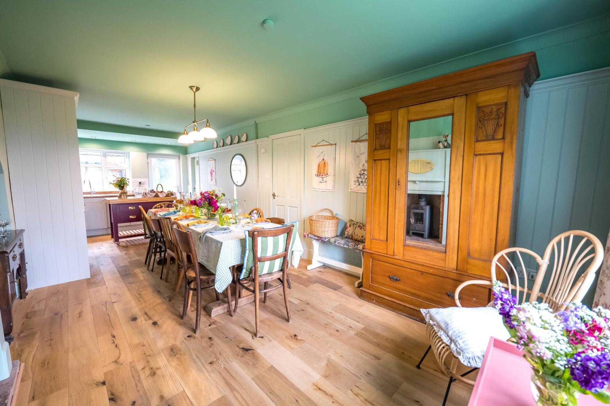 Large Country Cottage, Sleeps 8 - Spa Facilities, Garden Bar, Catering Services, Free Parking, Nature Reserve, Hen Parties Scunthorpe Zewnętrze zdjęcie
